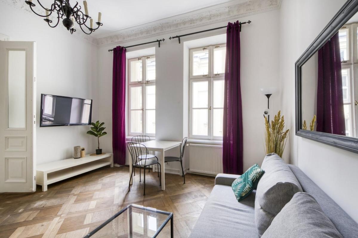 Apartament Centrum Warszawa